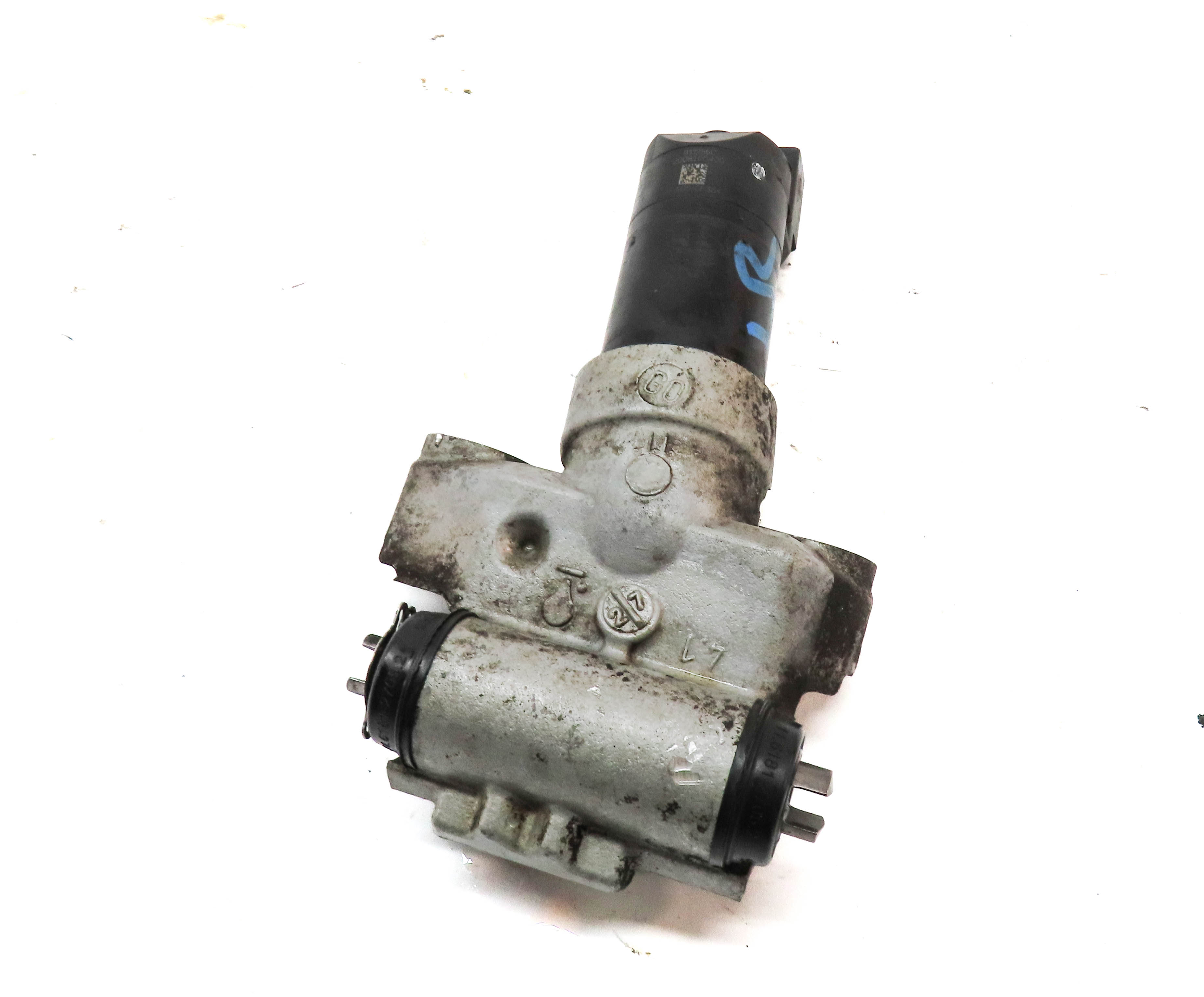 2011 PORSCHE CAYENNE S HYBRID (958) REAR LEFT PARKING BRAKE ACTUATOR MOTOR — exact item pictured